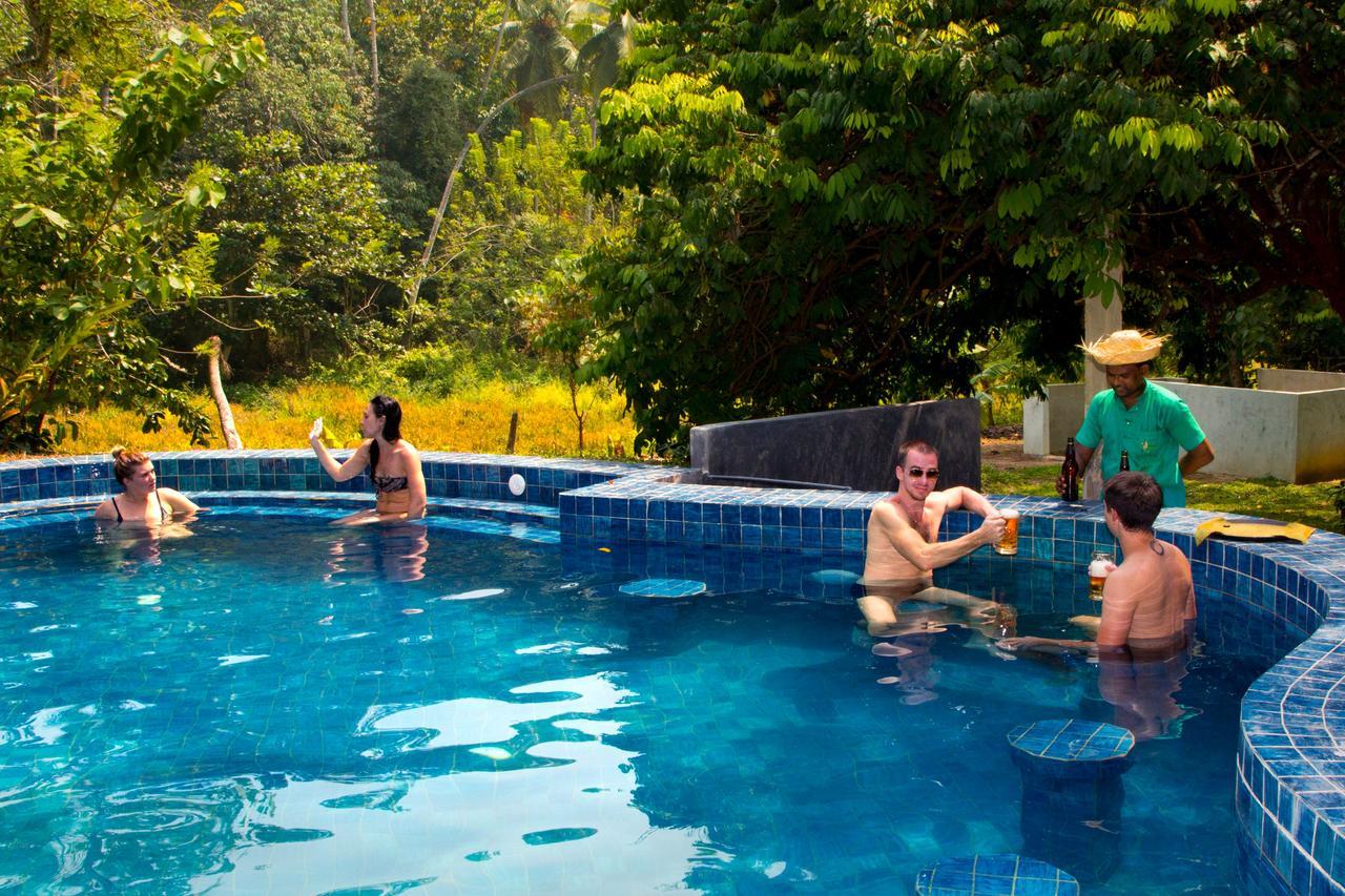 Jungle Village Unawatuna